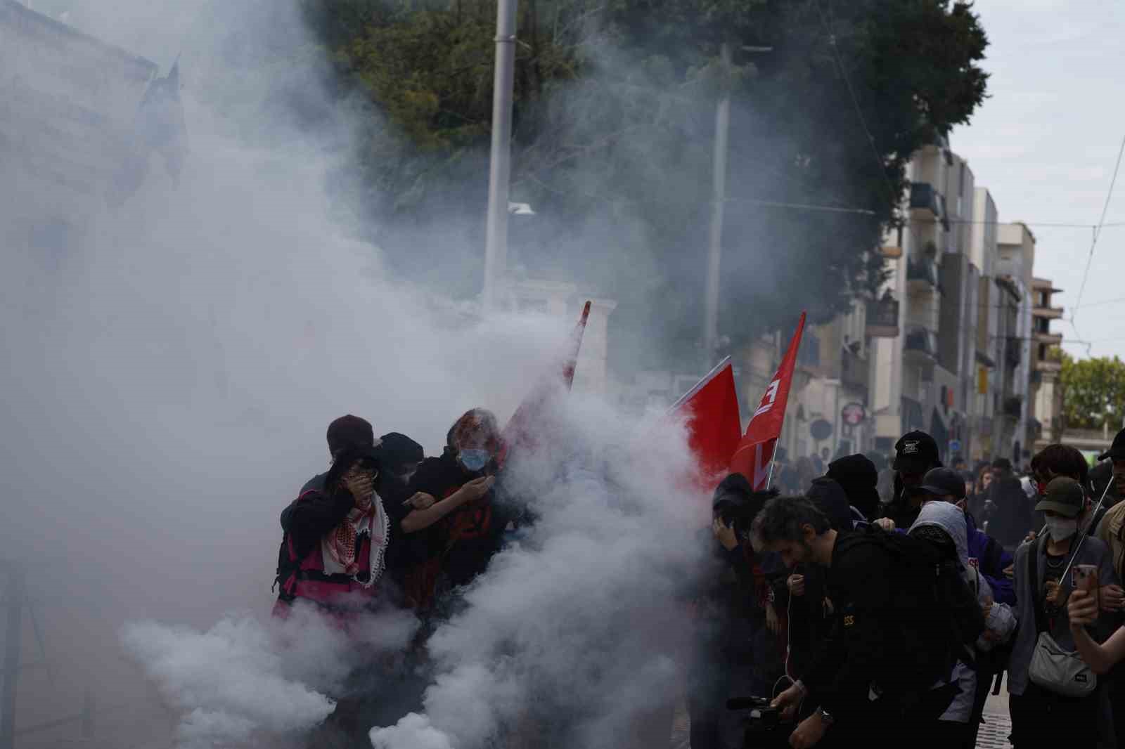 Fransa’daki lise eylemleri ülke geneline yayıldı: En az 600 gözaltı