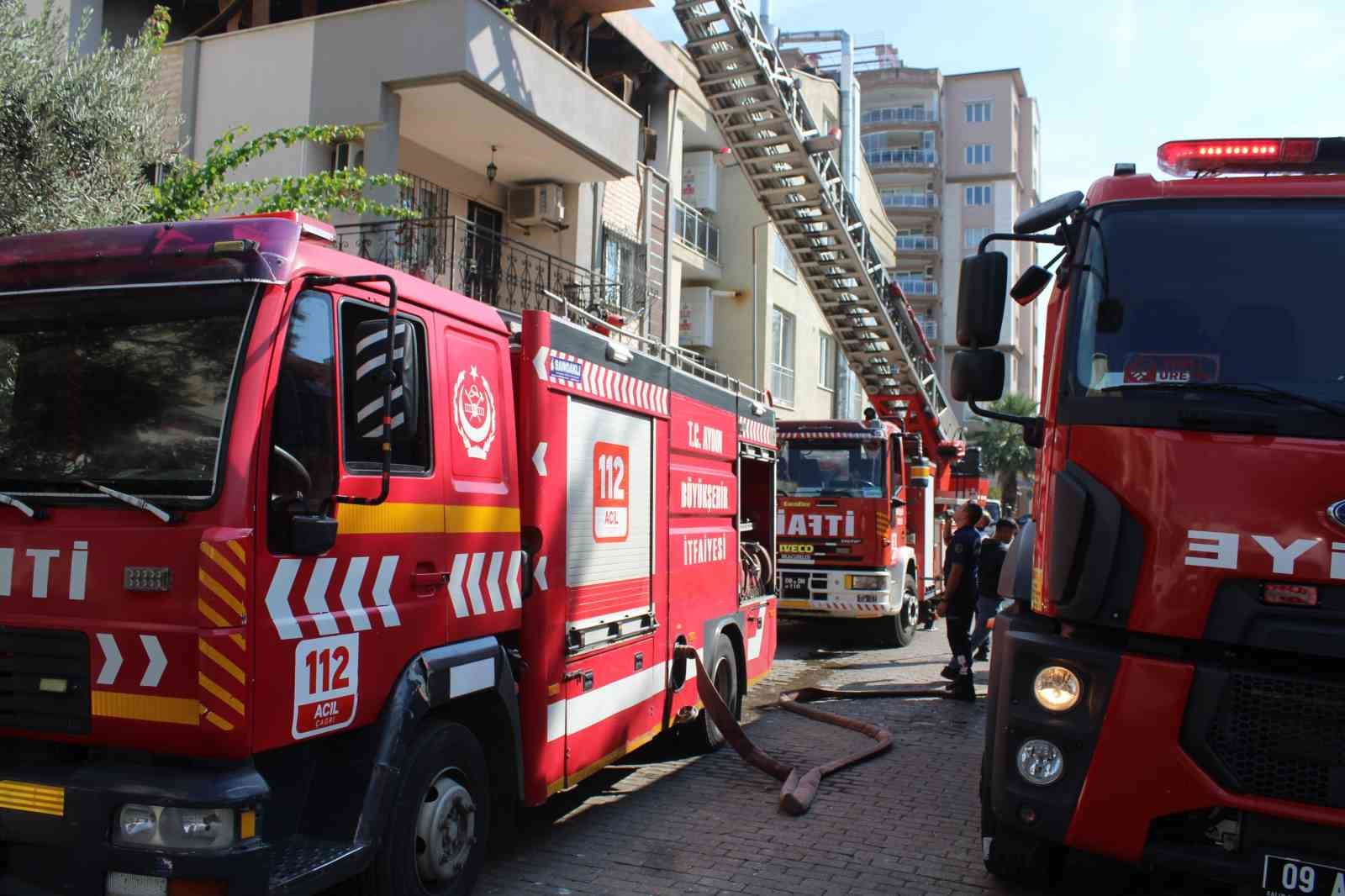 Çatı katı yangını korkuttu