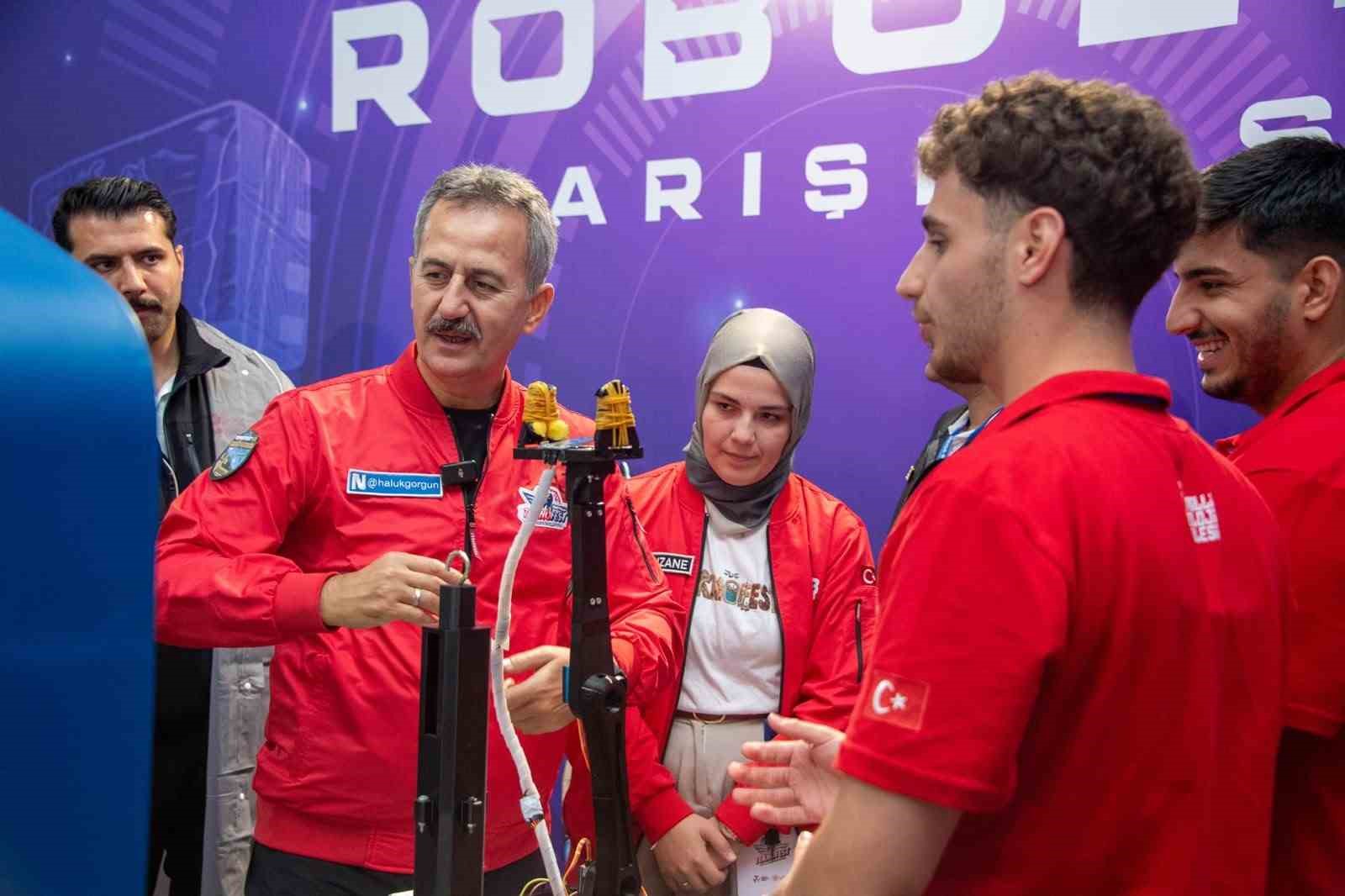 Savunma Sanayii Başkanı Görgün: "Genç mühendis adaylarımız, Türkiye’nin teknoloji yolculuğunun yarınlarını bugünden yazıyor"