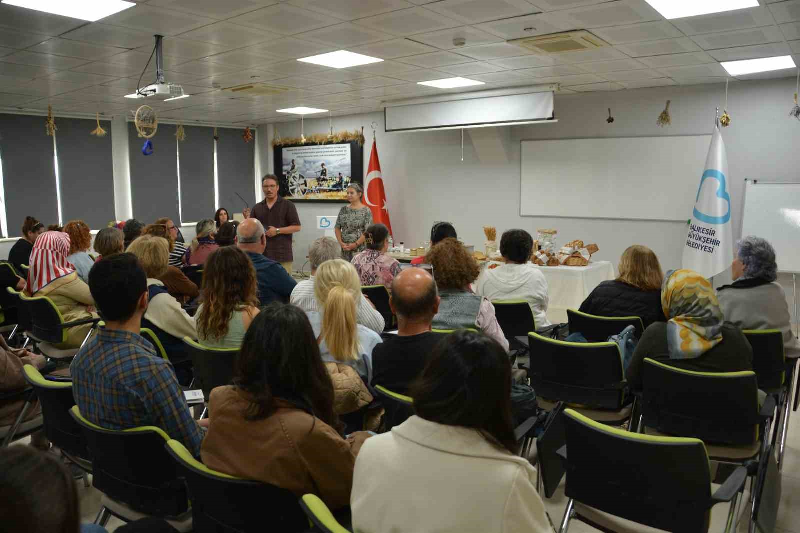 BAÇEM’de Ekşi Mayalı Ekmek Yapımı Atölyesi’ne Yoğun ilgi