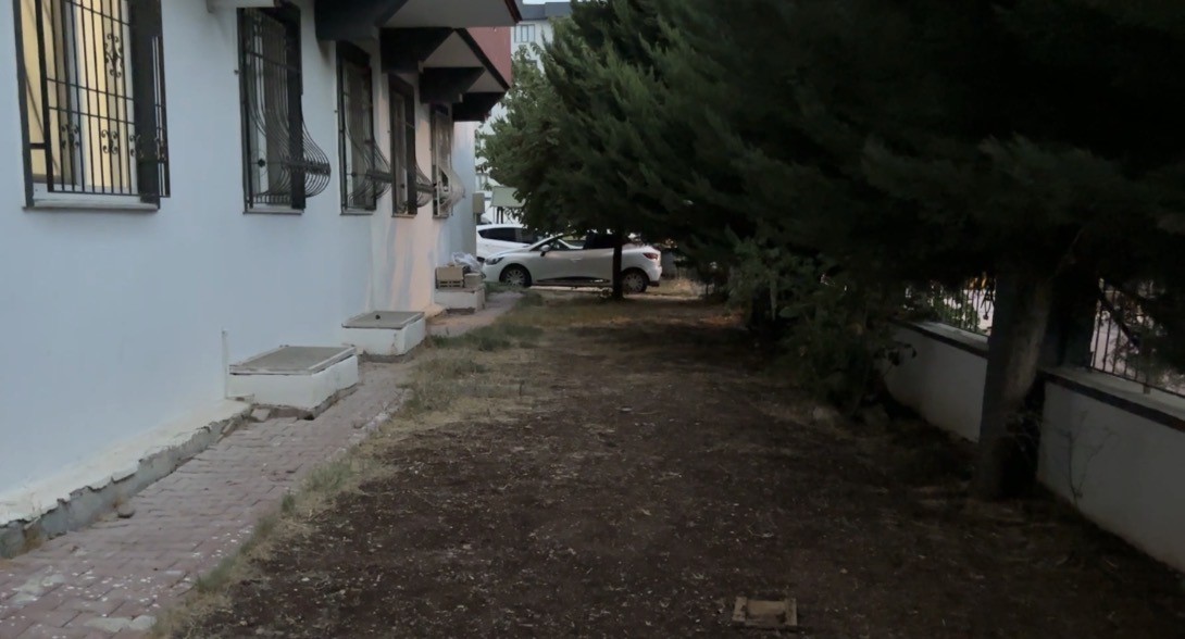 Gaziantep’te aile faciası: Anne, baba ve 5 yaşındaki çocukları 2. kattan atladı