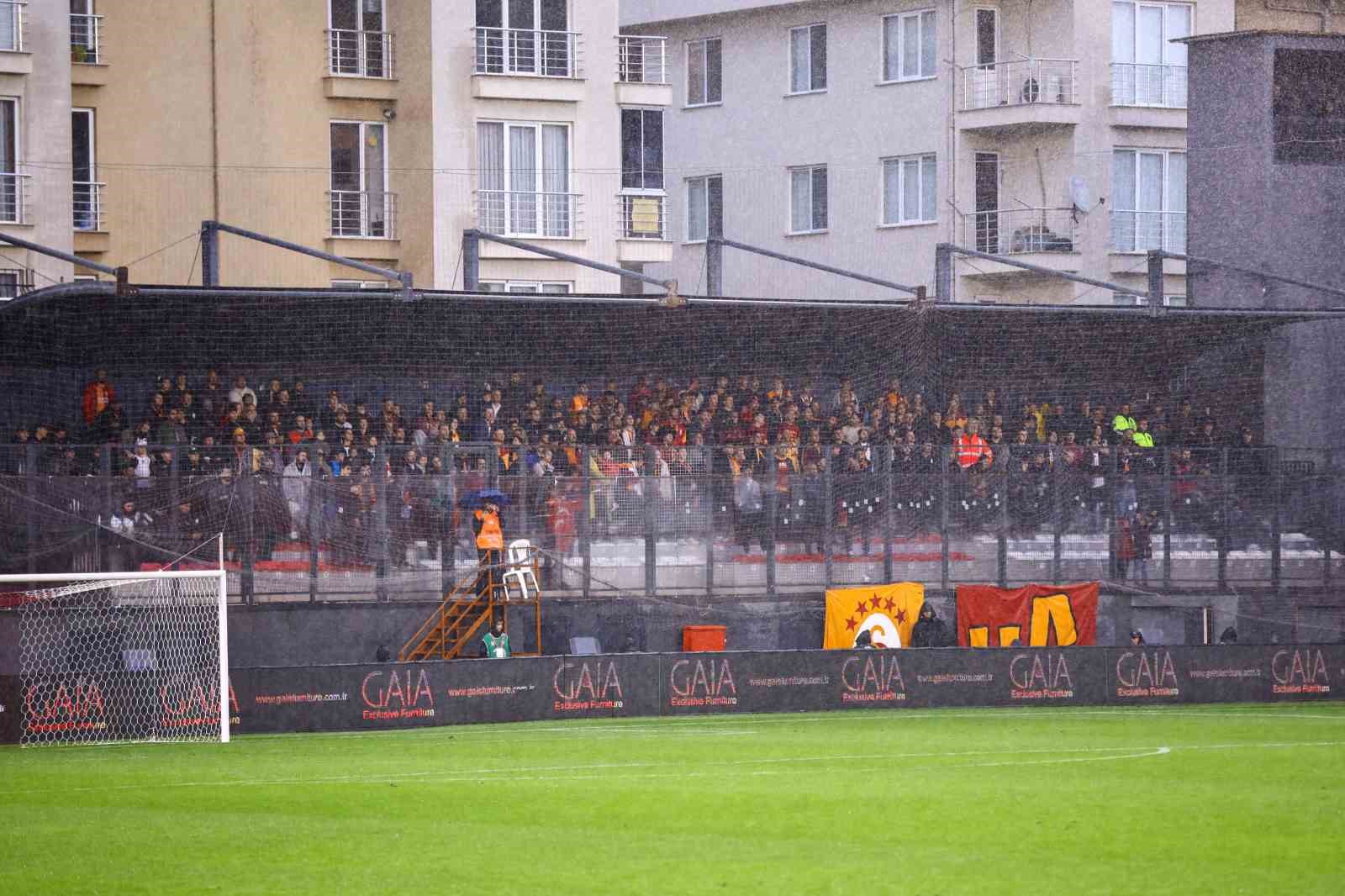 Hazırlık maçı: Pendikspor: 3 - Galatasaray: 3