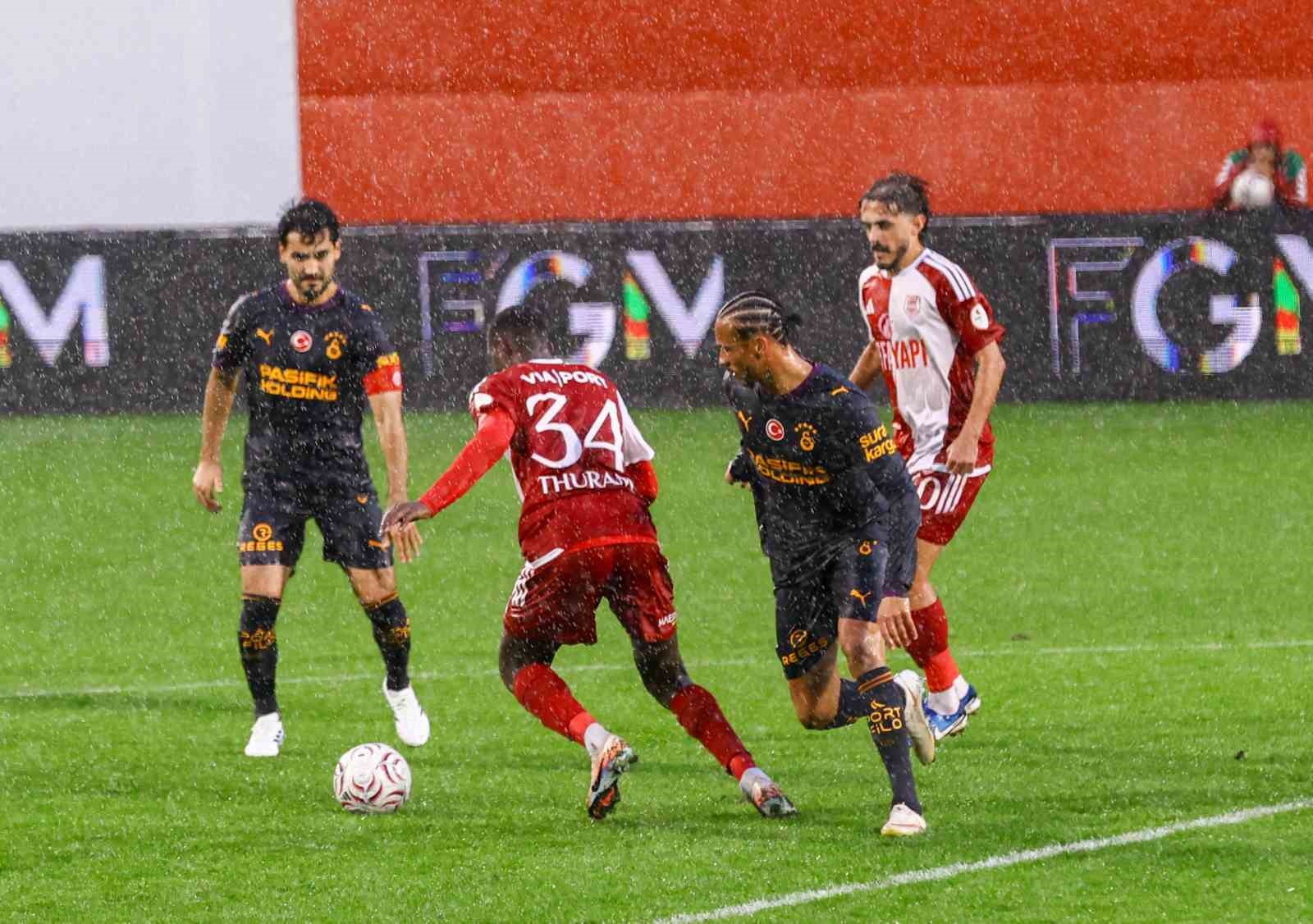 Hazırlık maçı: Pendikspor: 3 - Galatasaray: 3