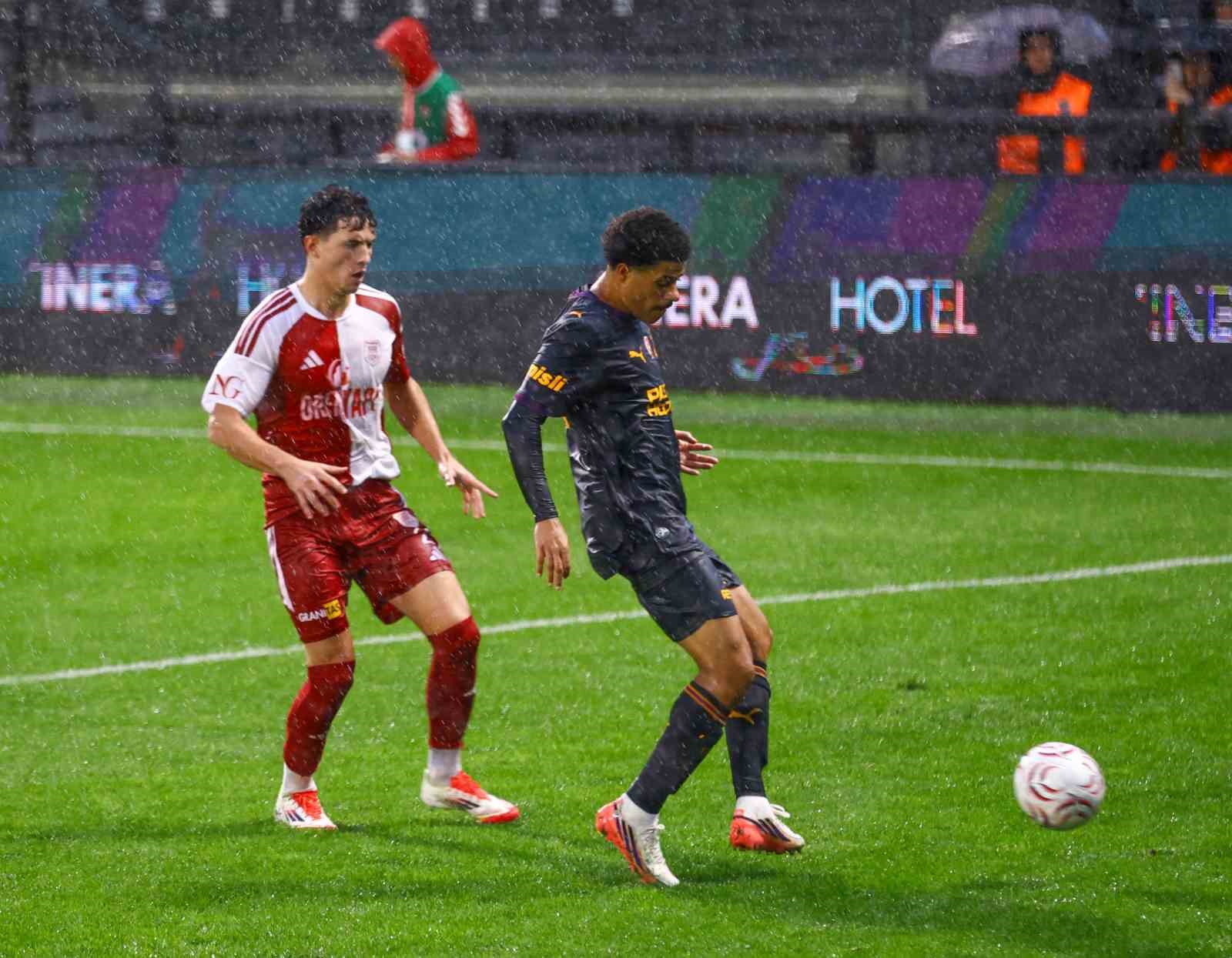 Hazırlık maçı: Pendikspor: 3 - Galatasaray: 3