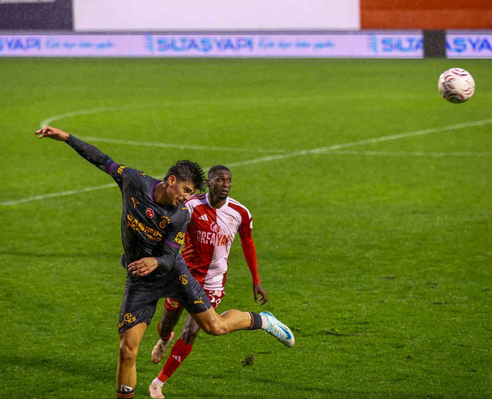 Hazırlık maçı: Pendikspor: 3 - Galatasaray: 3