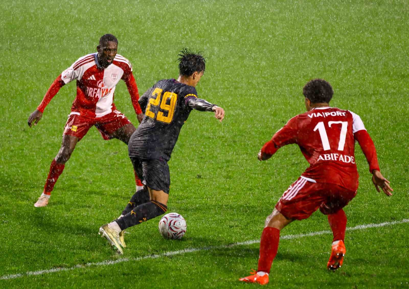 Hazırlık maçı: Pendikspor: 3 - Galatasaray: 3