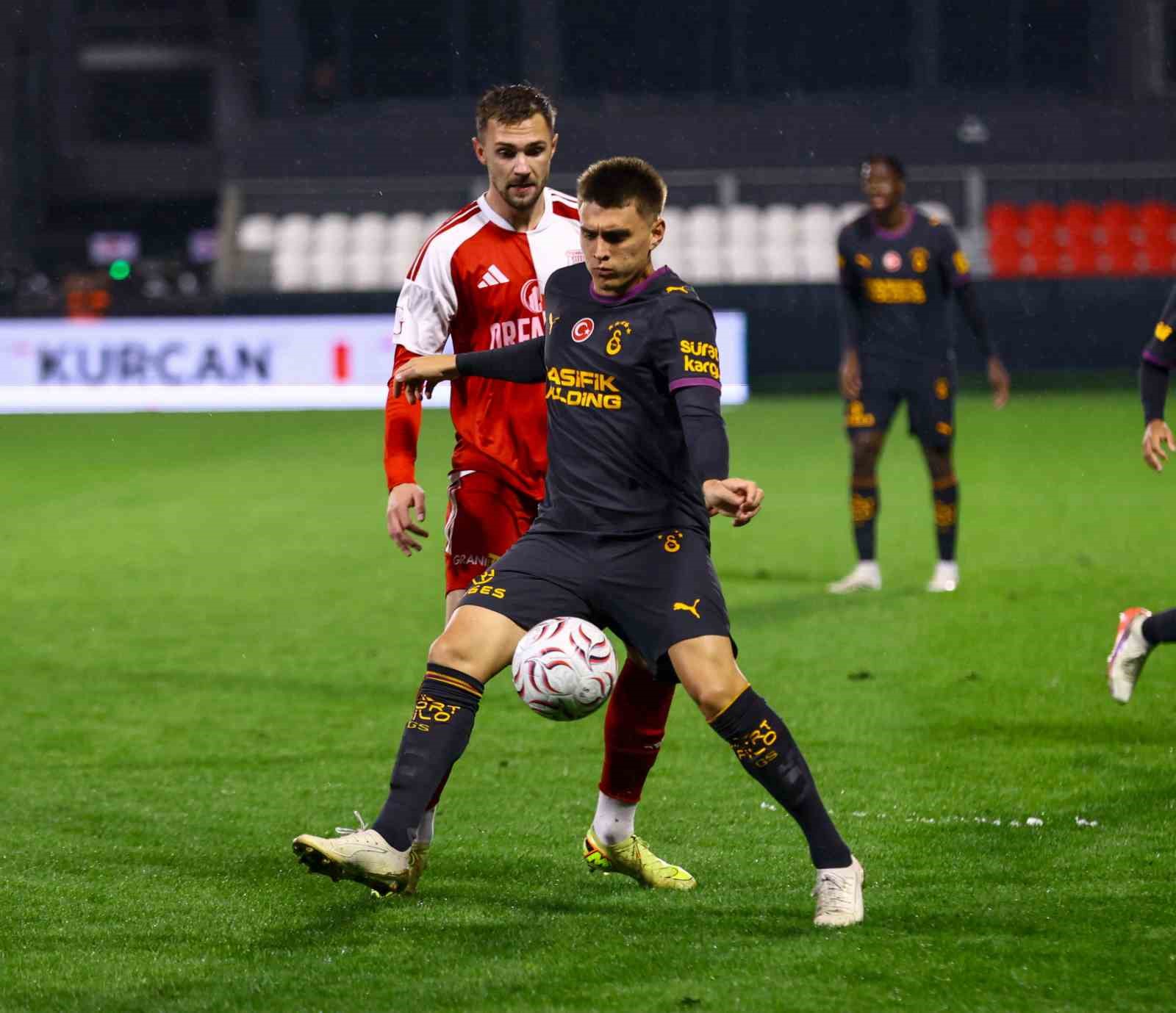Hazırlık maçı: Pendikspor: 3 - Galatasaray: 3