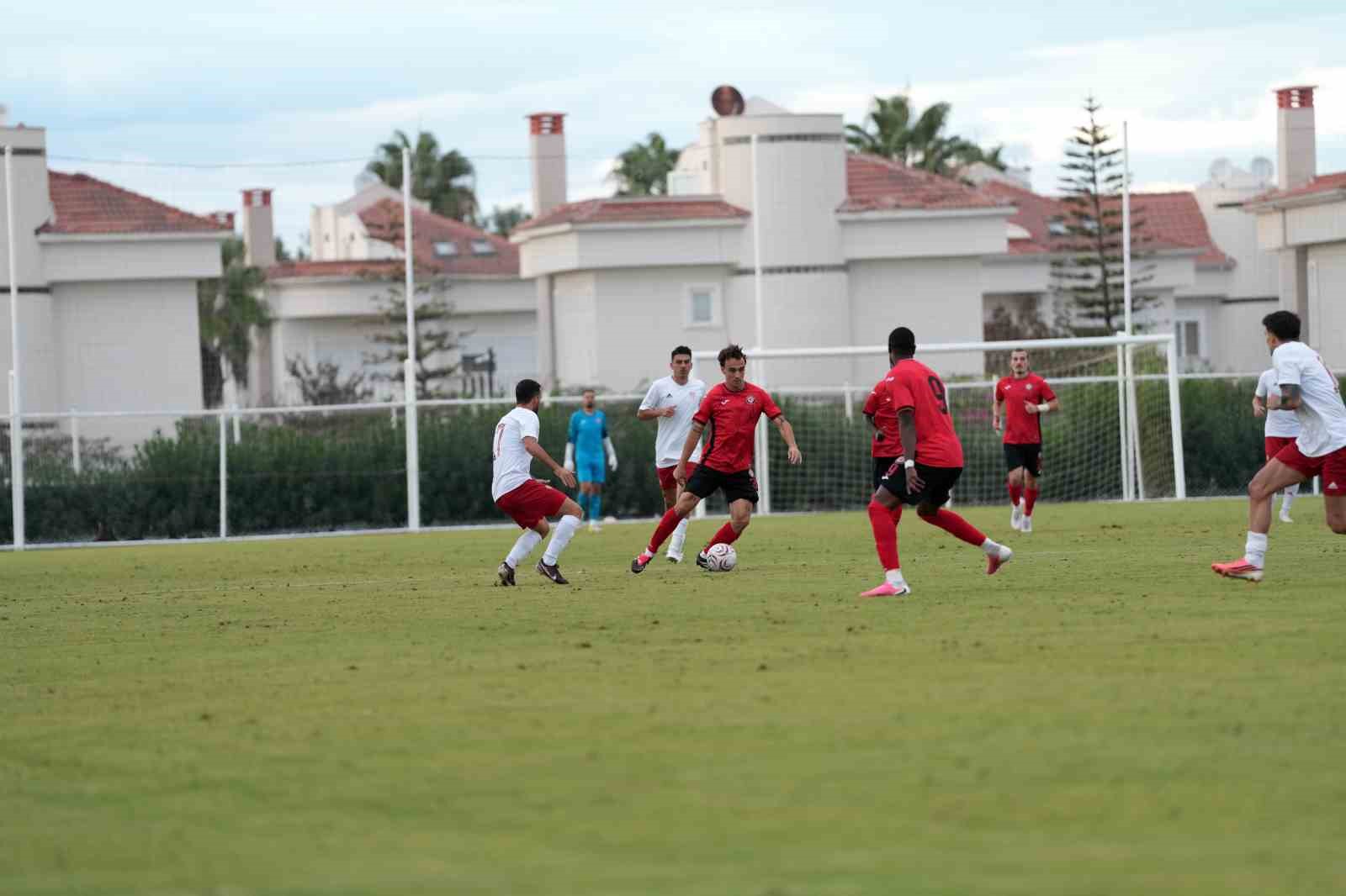 Çorum FK, hazırlık maçında Antalyaspor’a 2-1 mağlup oldu