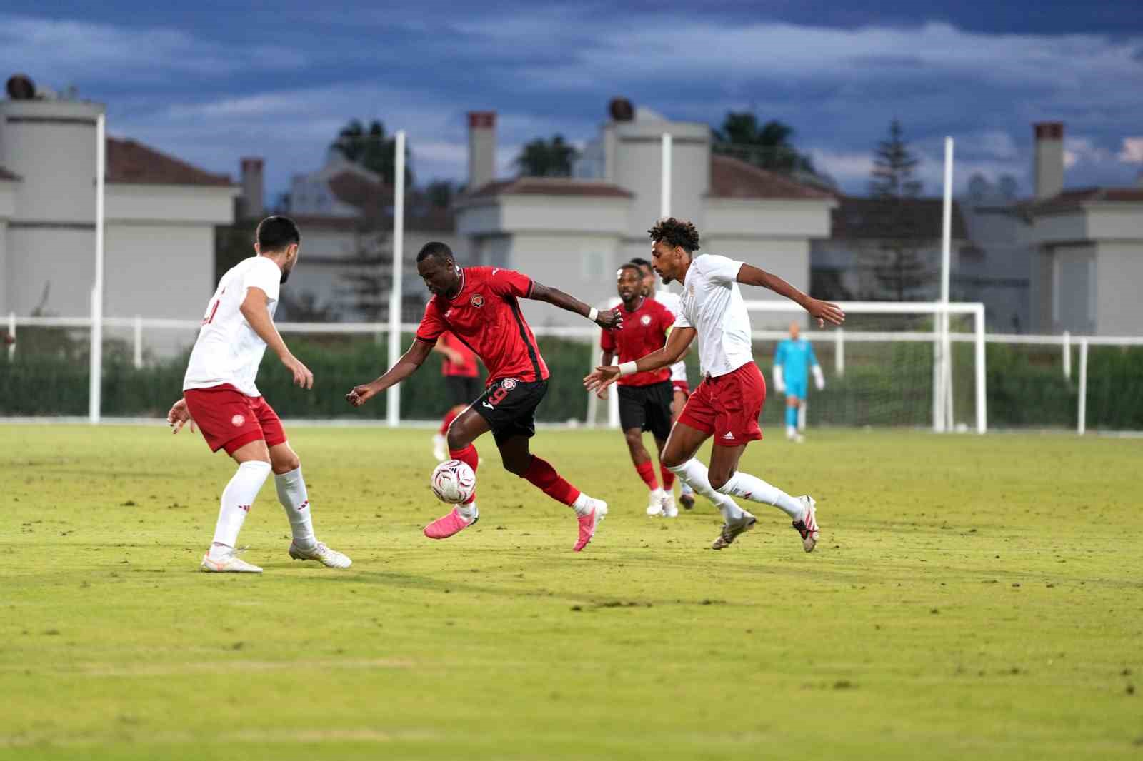 Çorum FK, hazırlık maçında Antalyaspor’a 2-1 mağlup oldu