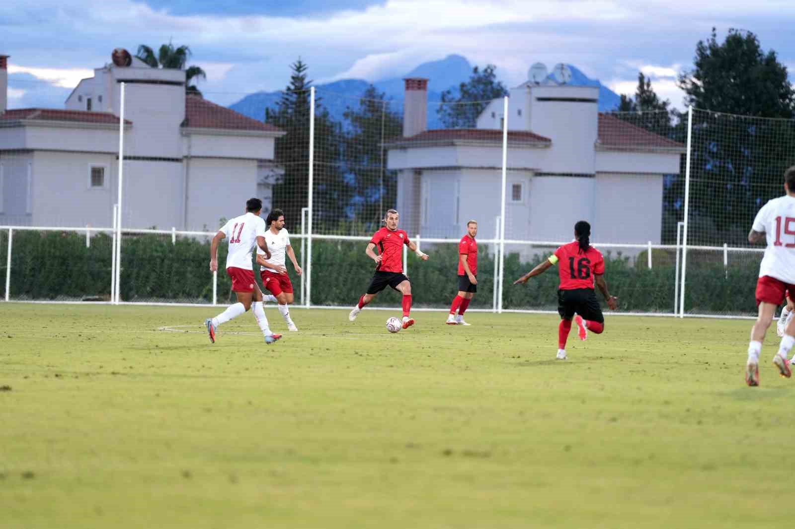 Çorum FK, hazırlık maçında Antalyaspor’a 2-1 mağlup oldu