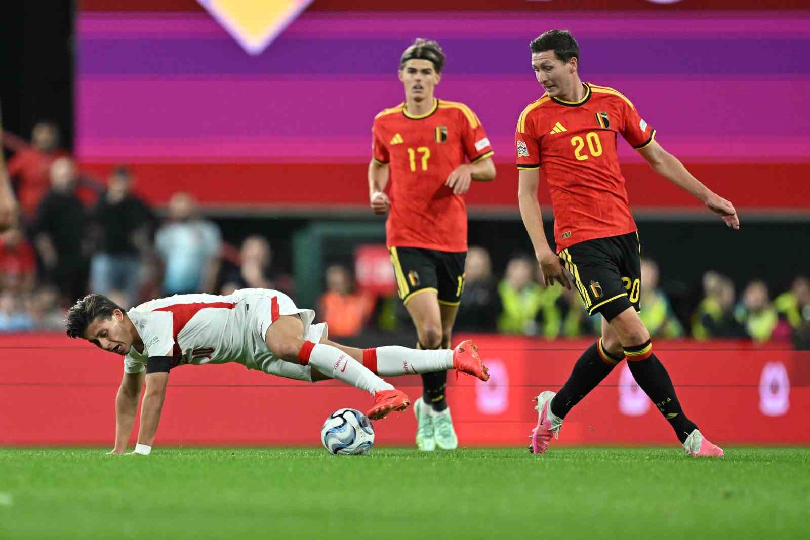 UEFA Uluslar Ligi: Belçika: 1 - Türkiye: 0 (İlk yarı)