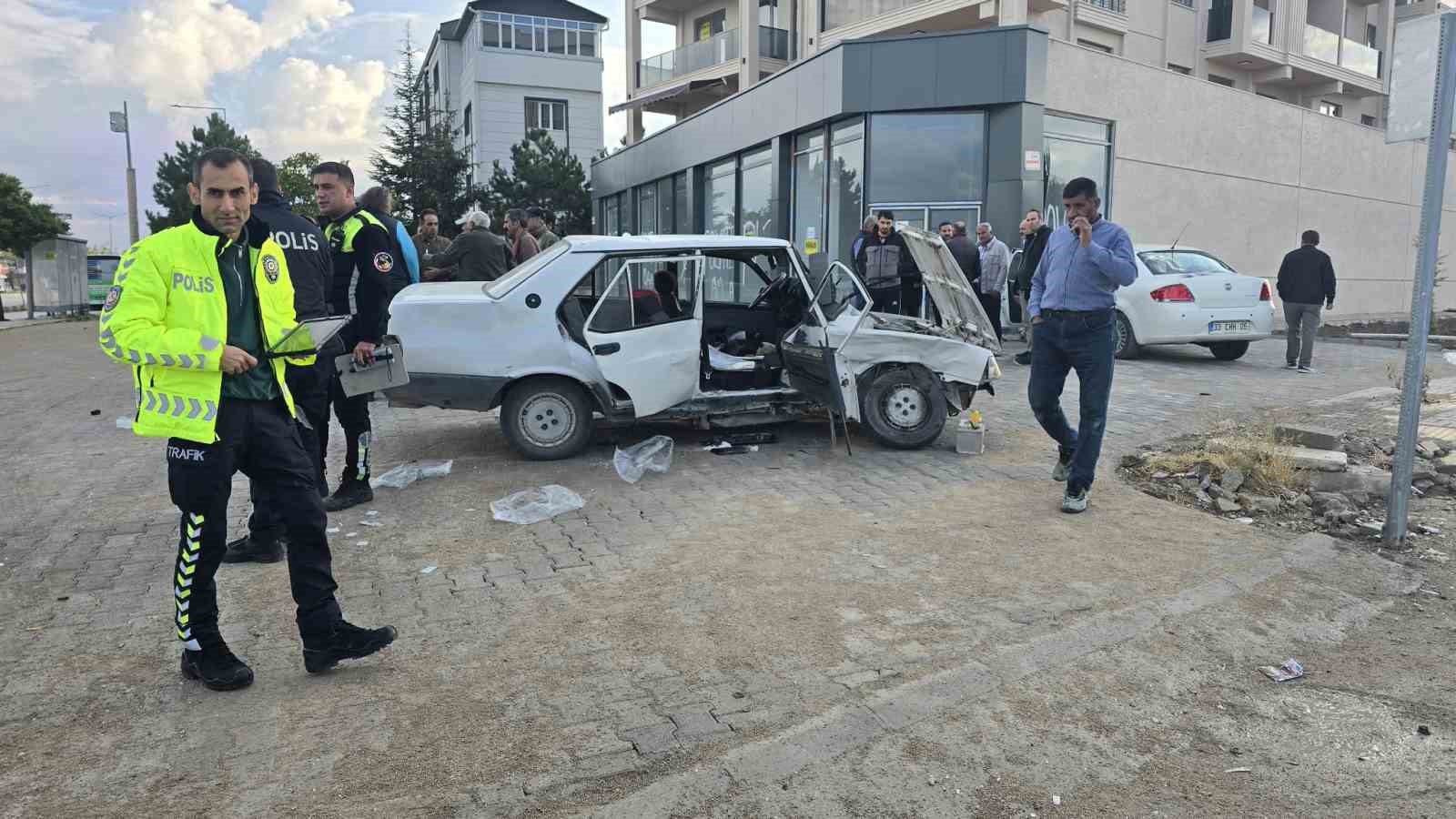 Van’da trafik kazası; 6 yaralı
