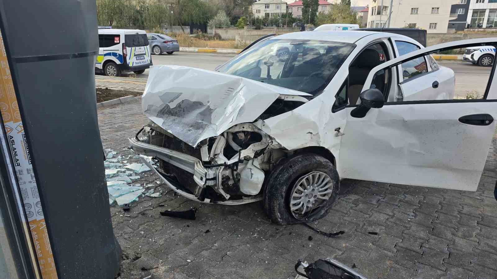 Van’da trafik kazası; 6 yaralı
