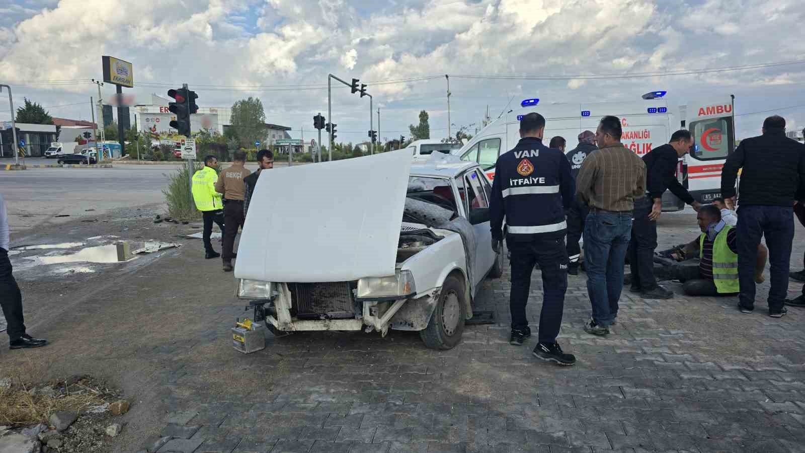 Van’da trafik kazası; 6 yaralı