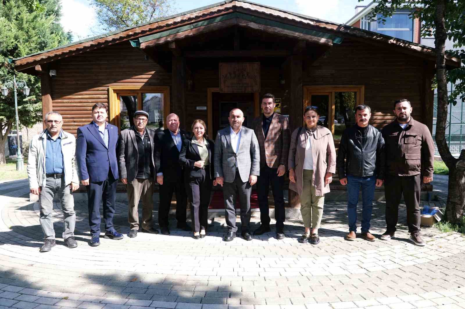 Başkan Albayrak’tan mahalle muhtarlarına ziyaret