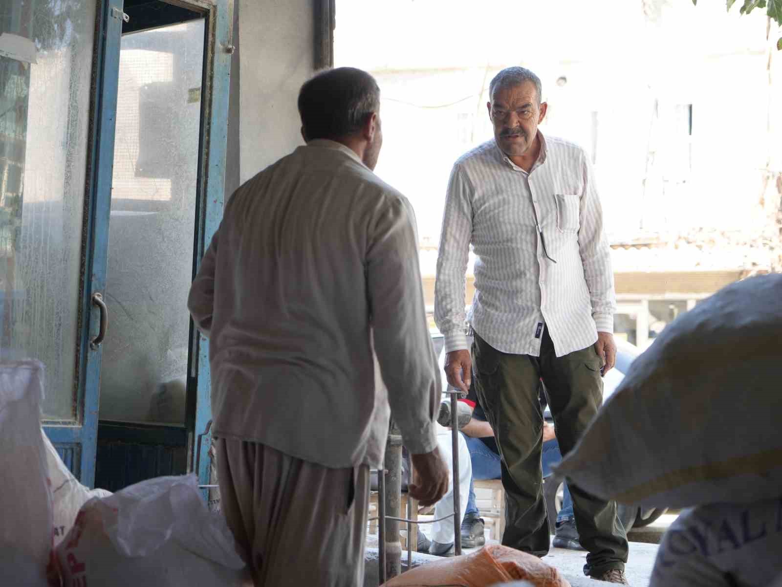 Babasından devraldığı geleneksel değirmenciliği 47 yıldır ayakta tutuyor