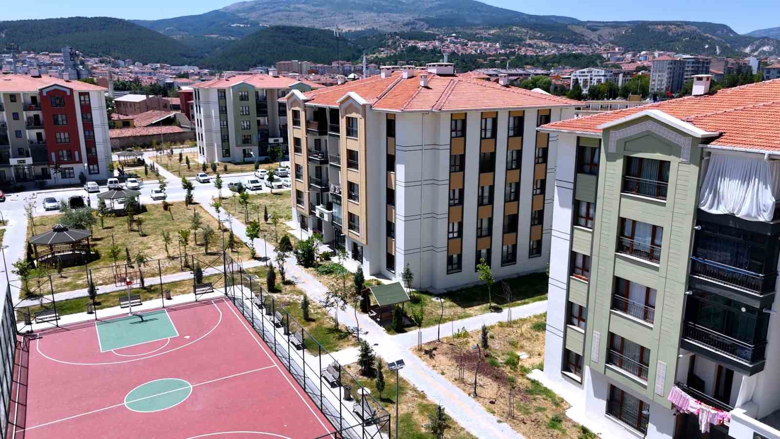 Bakan Kurum, Kütahya’dan kentsel dönüşüm görüntüleri paylaştı