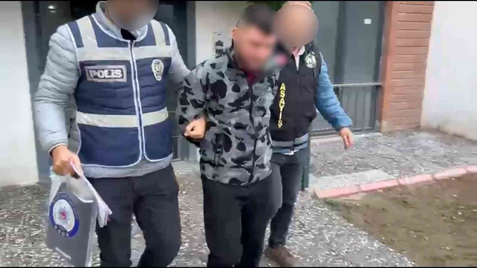 Bursa’da fuhuş operasyonu: 21 kadın kurtarıldı, 12 şüpheli gözaltına alındı