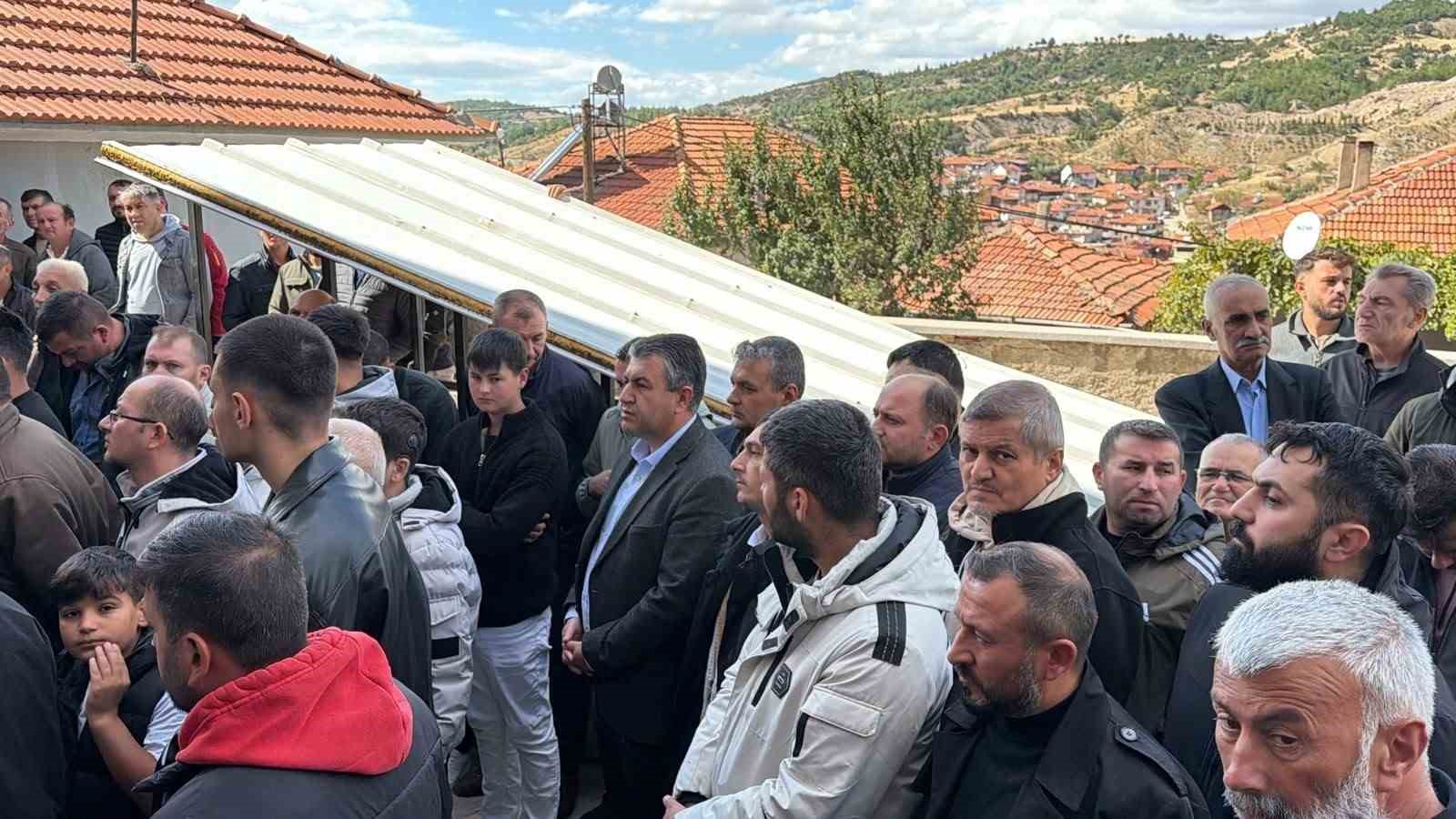 Soma’daki göçükte hayatını kaybeden işçi son yolculuğuna uğurlandı