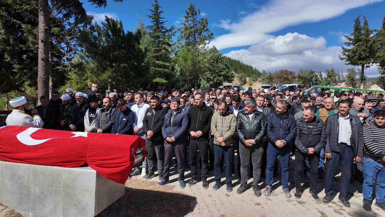 Soma’daki göçükte hayatını kaybeden işçi son yolculuğuna uğurlandı