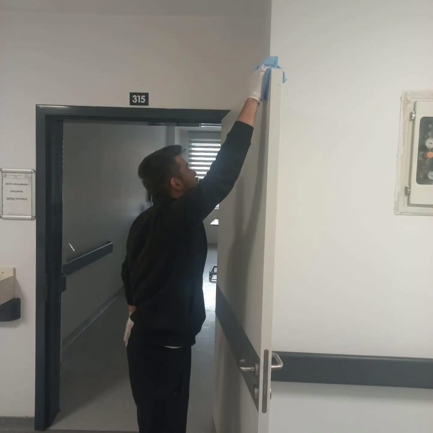 ADÜ Hastanesi hematoloji servisinde hijyen çalışması