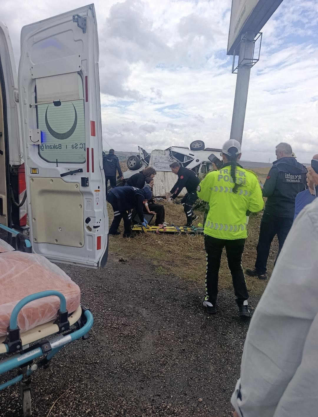 Muratlı - Tekirdağ yolunda feci kaza: 1 ölü, 3 yaralı
