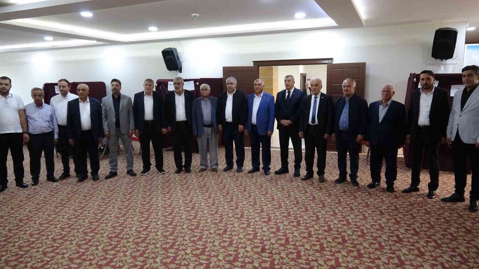 Malatya Ticaret Borsası’nda Ramazan Özcan güven tazeledi