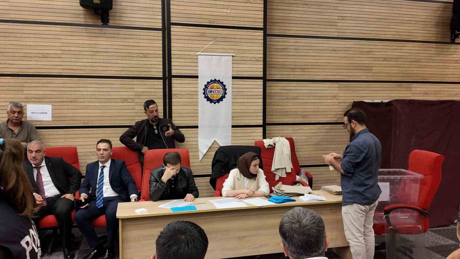 Bingöl TSO Başkanı Kadir Çintay güven tazeledi