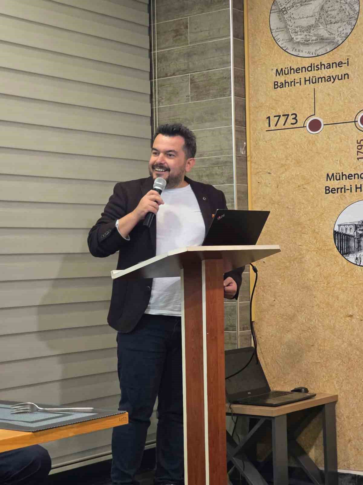 Bursa’da dünya ve Türkiye ekonomisi ele alındı