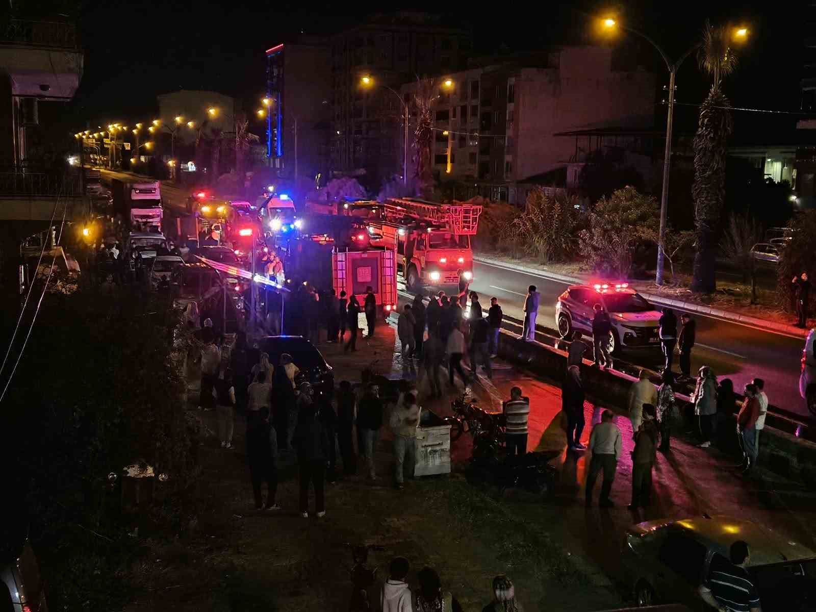 Yangına uykularında yakalandılar: 5 kişi dumandan etkilendi
