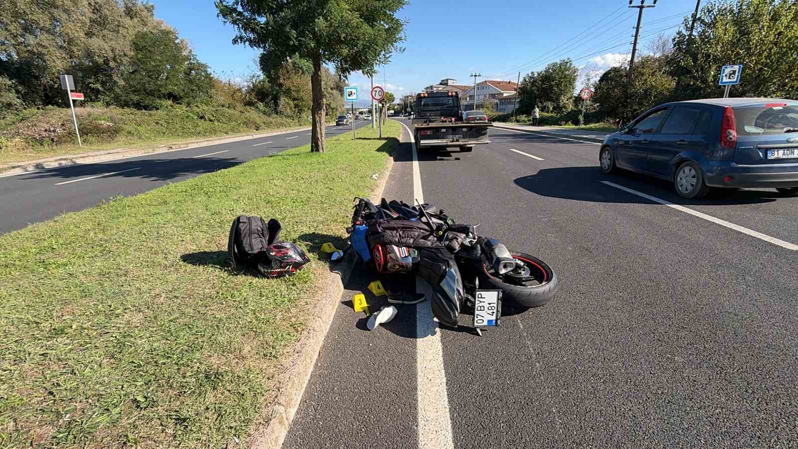 Düzce’de motosiklet yayaya çarptı: 1 ölü, 1 ağır yaralı