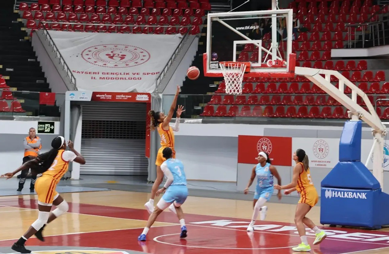 Kadınlar Basketbol Süper Ligi: Melikgazi Kayseri Basketbol: 64-Turgutlu Belediyespor: 58