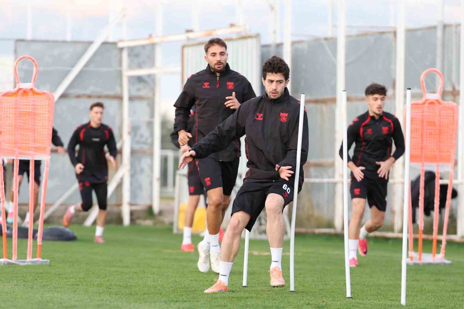 Sivasspor, Pendikspor maçı hazırlıklarına başladı