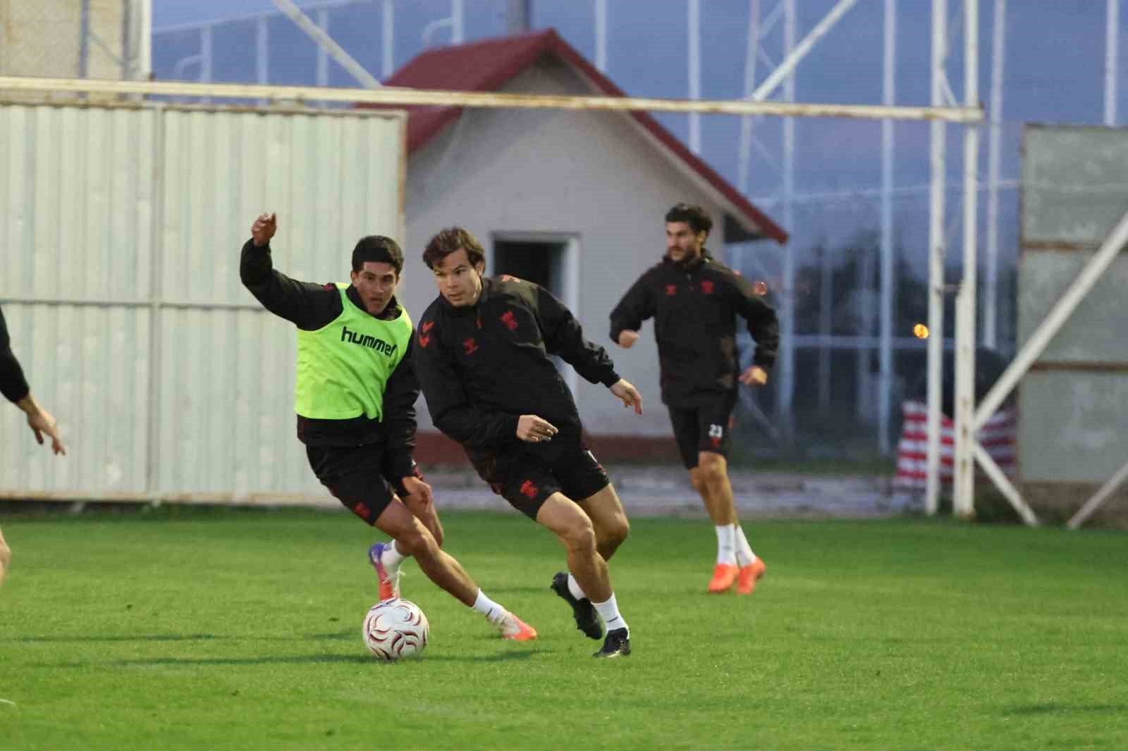 Sivasspor, Pendikspor maçı hazırlıklarına başladı