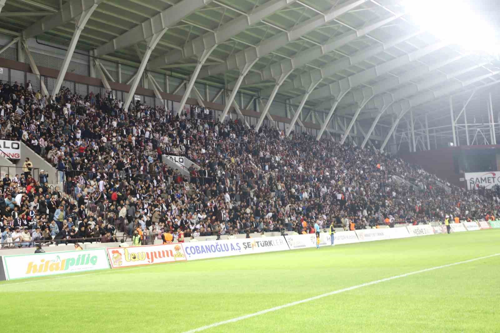 TFF 2. Lig: Elazığspor: 2 - Çorluspor 1947: 3
