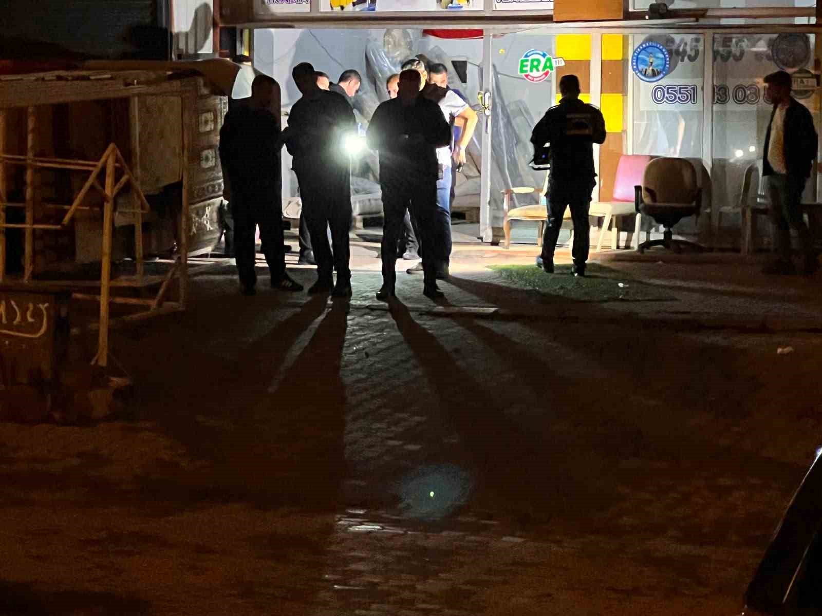 Kahramanmaraş’ta halı yıkamacıda bıçaklı kavga: 2 yaralı