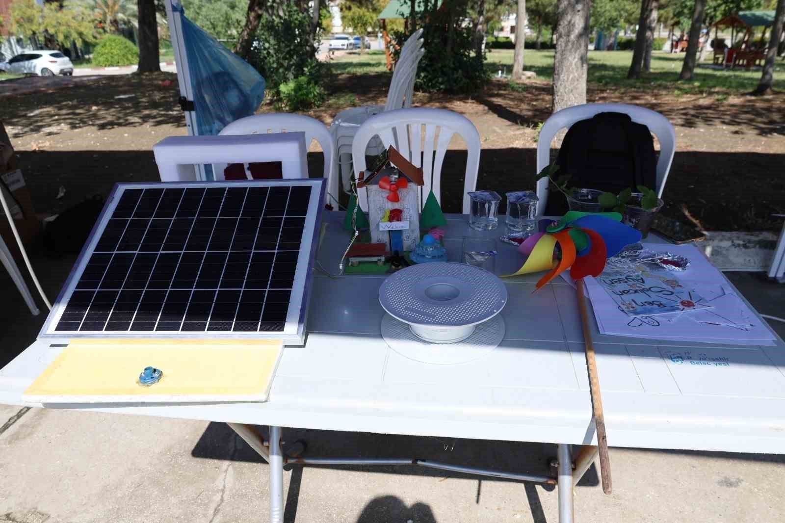Hatay’da öğrenciler bilim şenliğinde buluştu