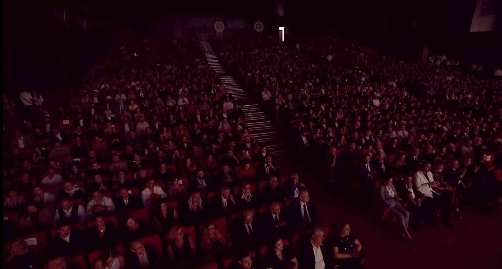 Altın Koza Film Festivali’nde dini değerlere saygısızlık