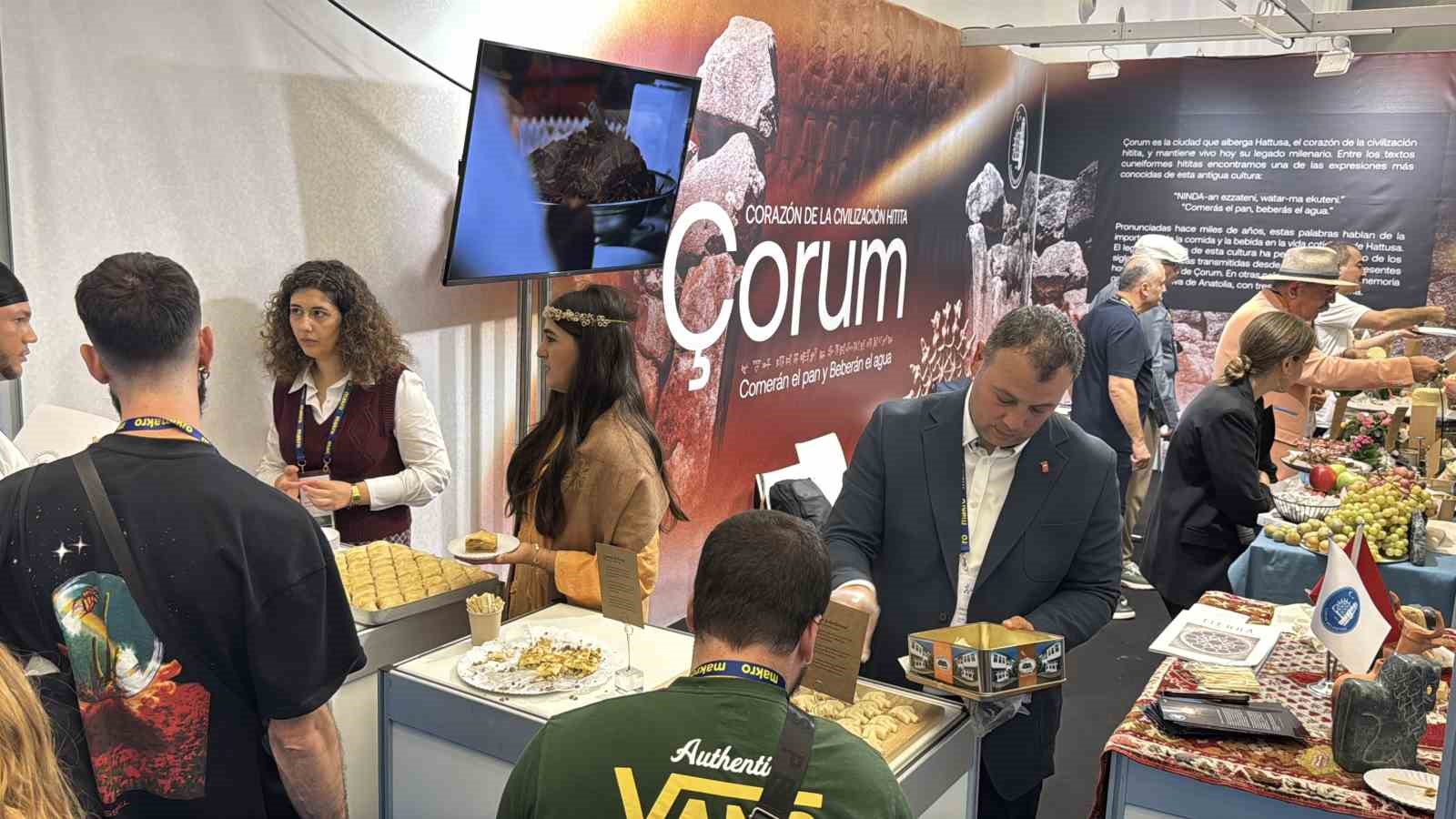 Çorum’un lezzetleri İspanya’da görücüye çıktı: Yöresel tatlar yoğun ilgi gördü