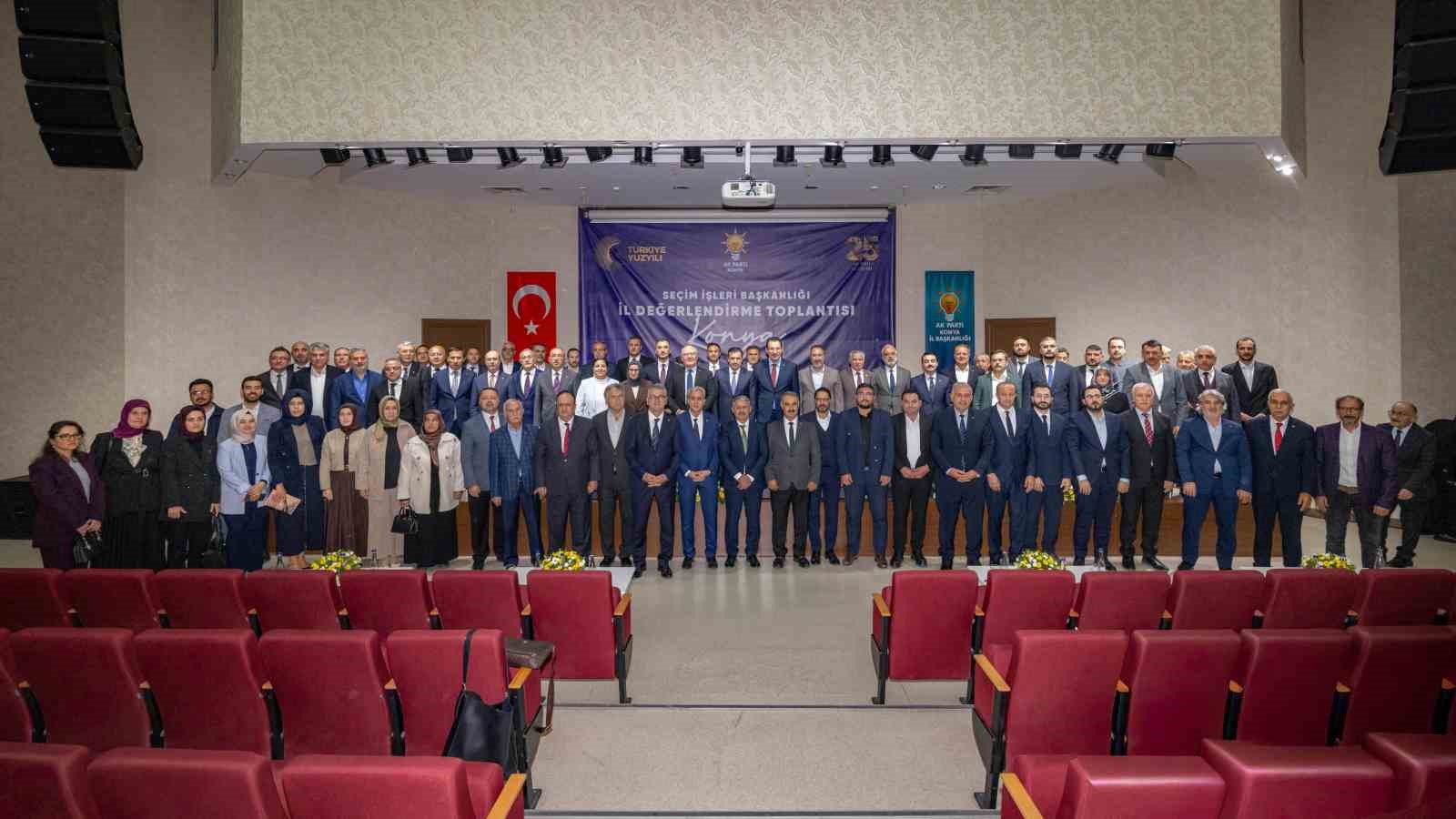 Başkan Özgökçen: "Gece uyumayacağız, gündüz oturmayacağız"