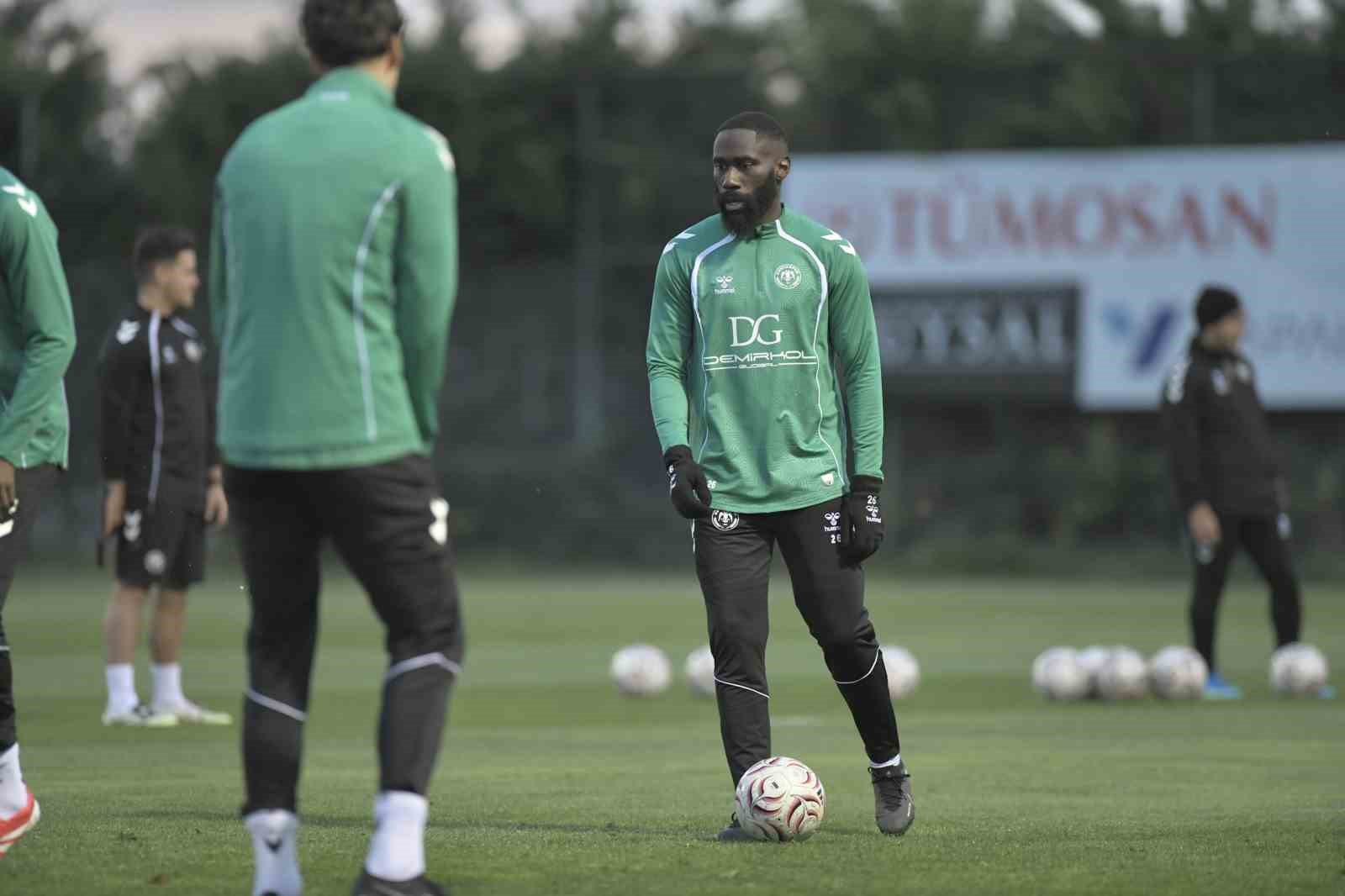 Konyaspor, Başakşehir maçı hazırlıklarına devam etti