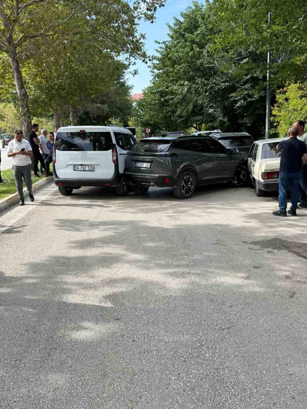 Elazığ’da bir ayda 313 kaza: 256 kişi yaralandı, 4 kişi hayatını kaybetti
