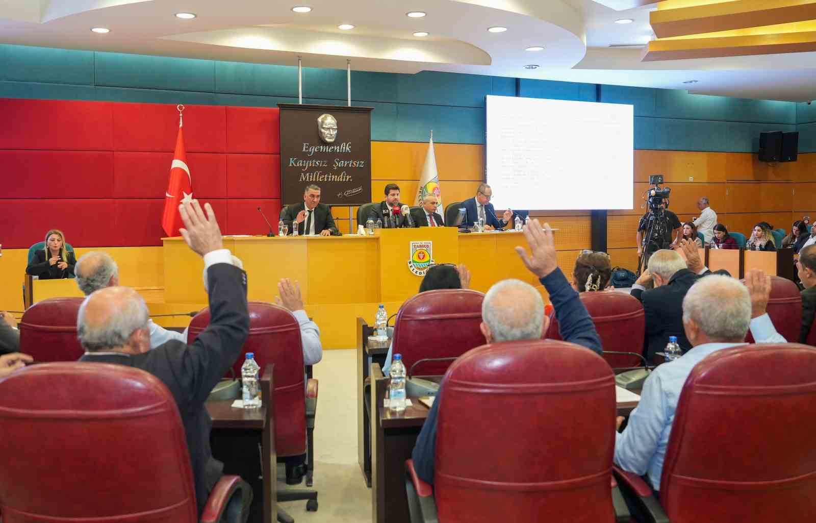 Tarsus Belediye Meclisinde 5 bin Sarıulak zeytin fidanı kararı