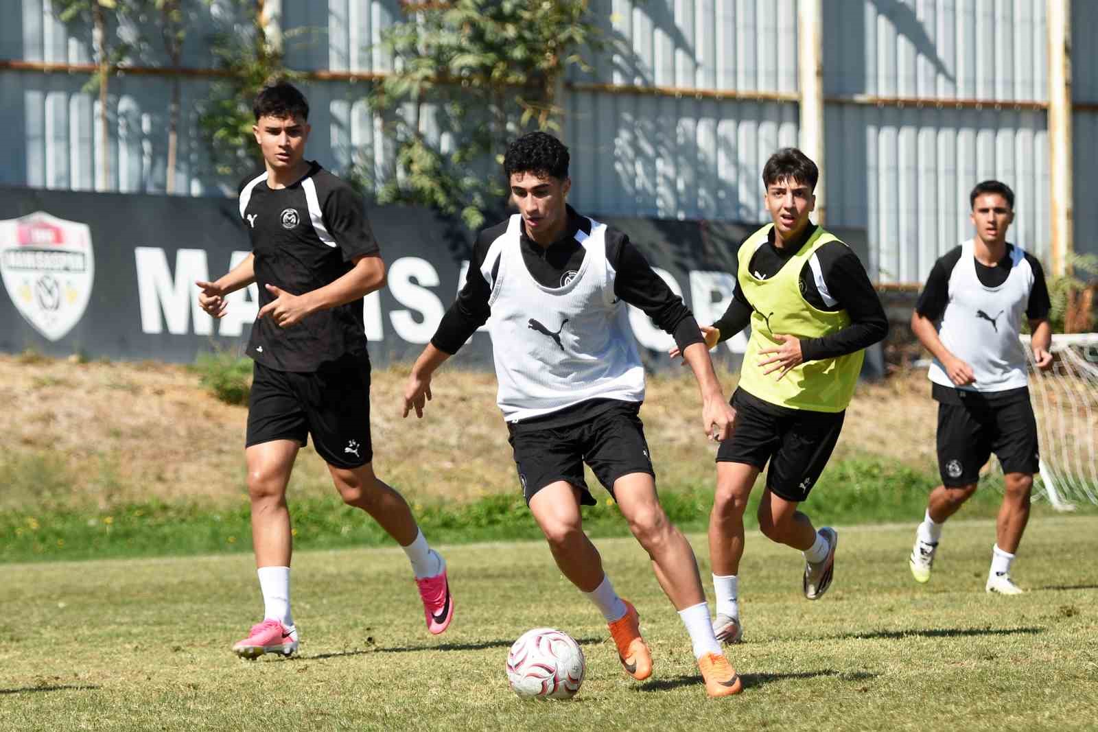 Manisa FK’da Kayserispor mesaisi sürüyor