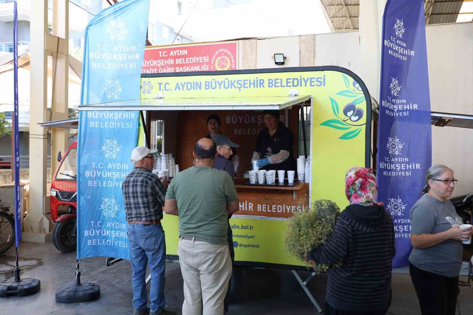 Aydın’da pazar yerlerinde sıcak çorba ikramı başladı