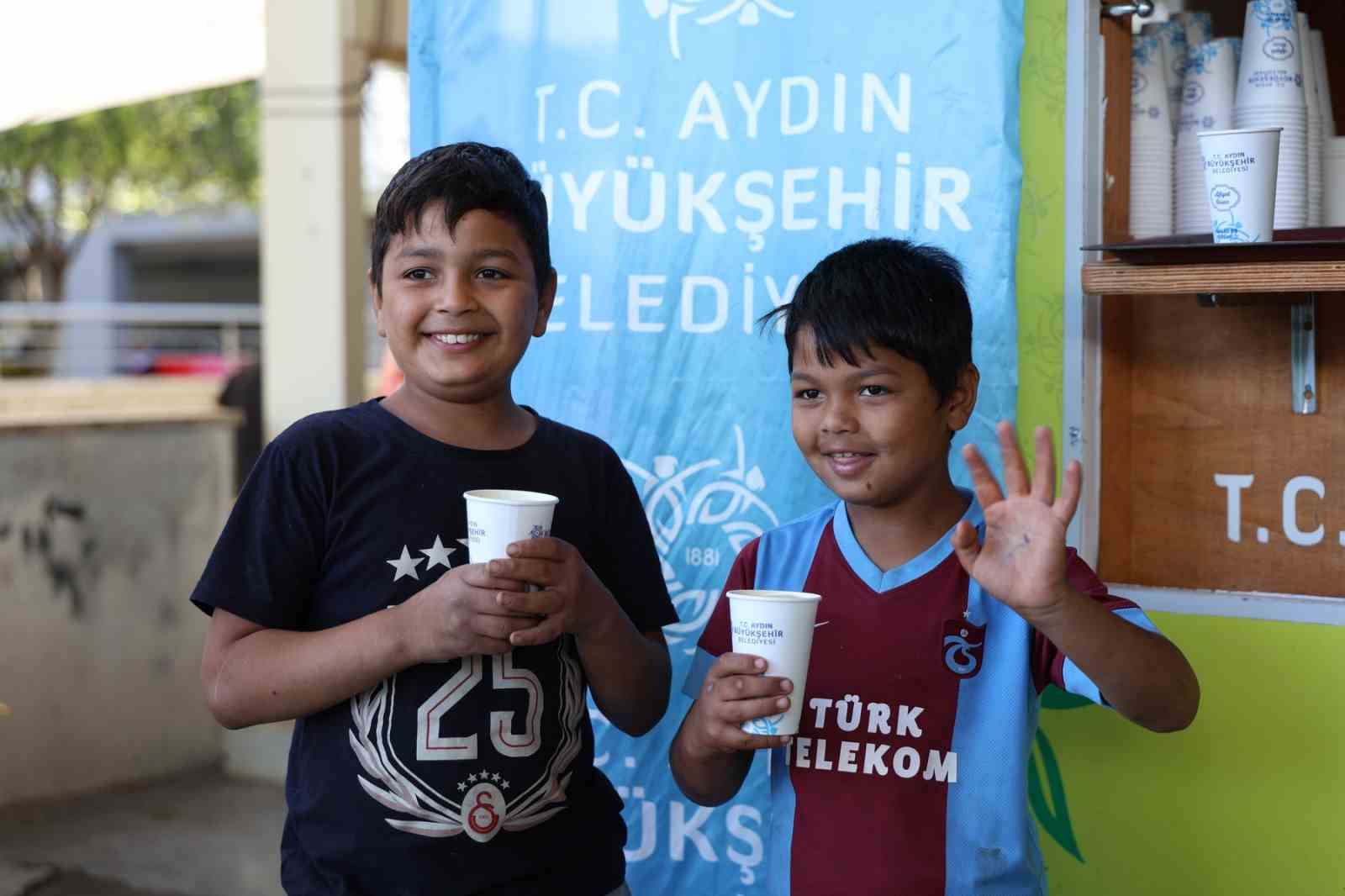 Aydın’da pazar yerlerinde sıcak çorba ikramı başladı