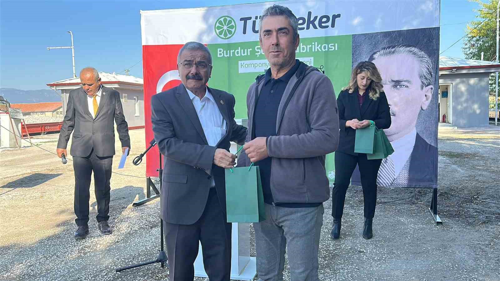 Burdur’da yaklaşık 640 bin ton şeker pancarı işlenecek