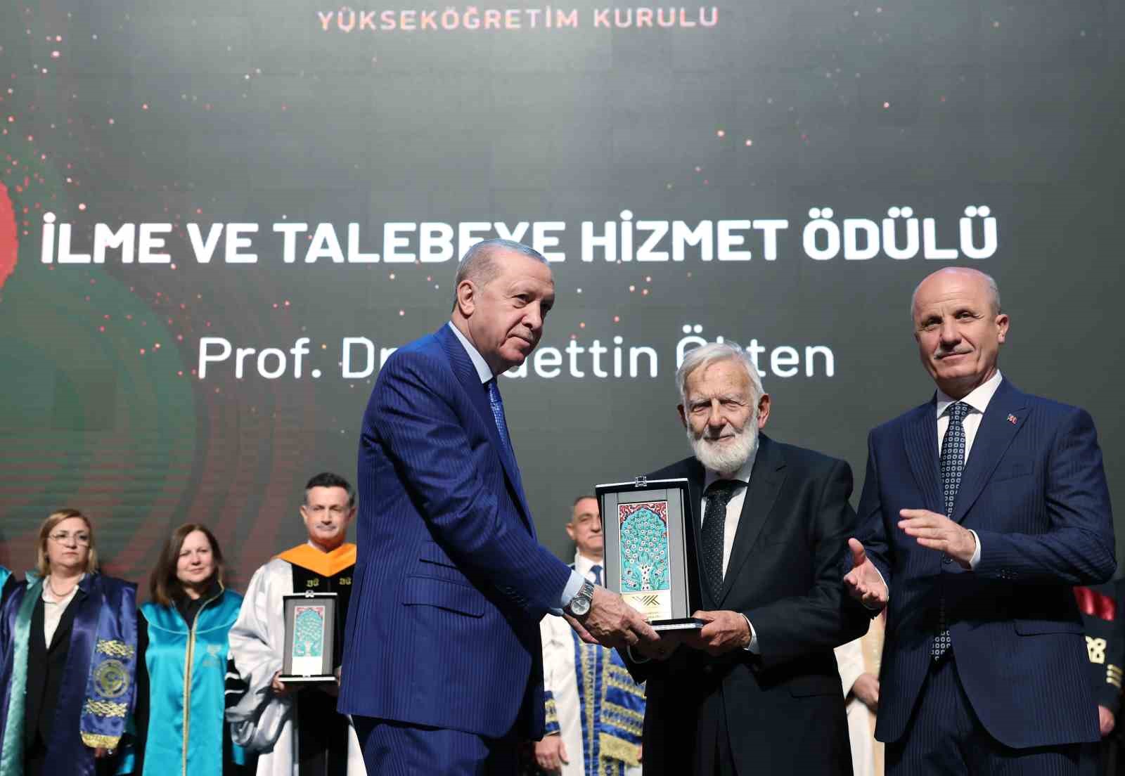 Cumhurbaşkanı Erdoğan: "Nitelikli bir yükseköğretim sürecini Anadolu’nun dört bir yanına ulaştırdık"