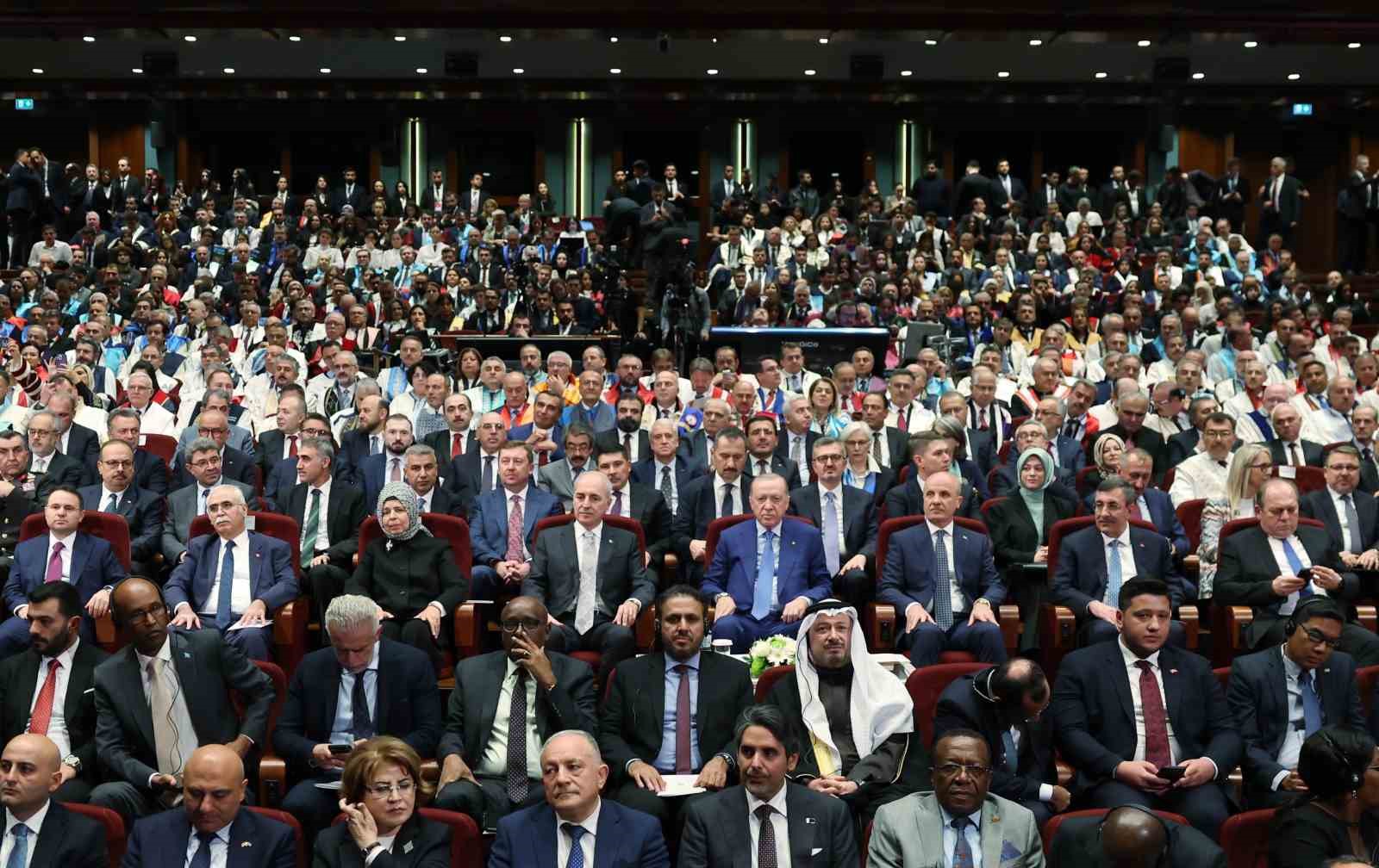 Cumhurbaşkanı Erdoğan: "Nitelikli bir yükseköğretim sürecini Anadolu’nun dört bir yanına ulaştırdık"