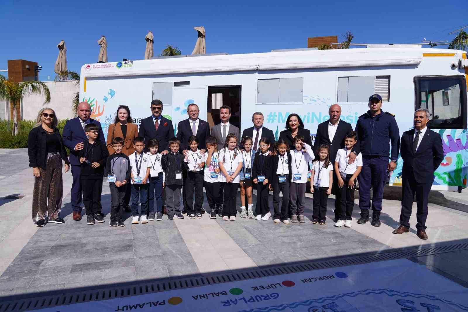 Mavi Nefes Ayvalık’ta çocuklarla geleceğe yol alıyor